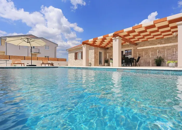 Villa Orkula